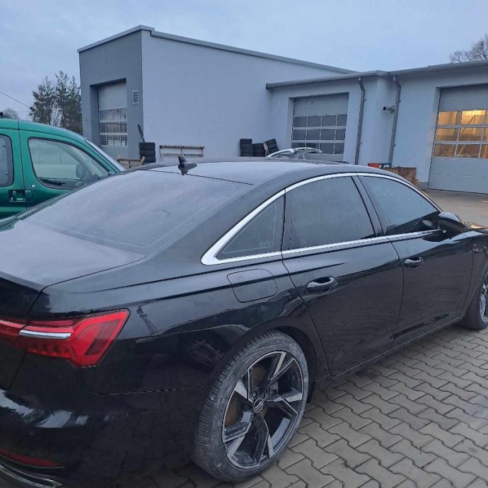 Audi A6 s-line, widok z boku